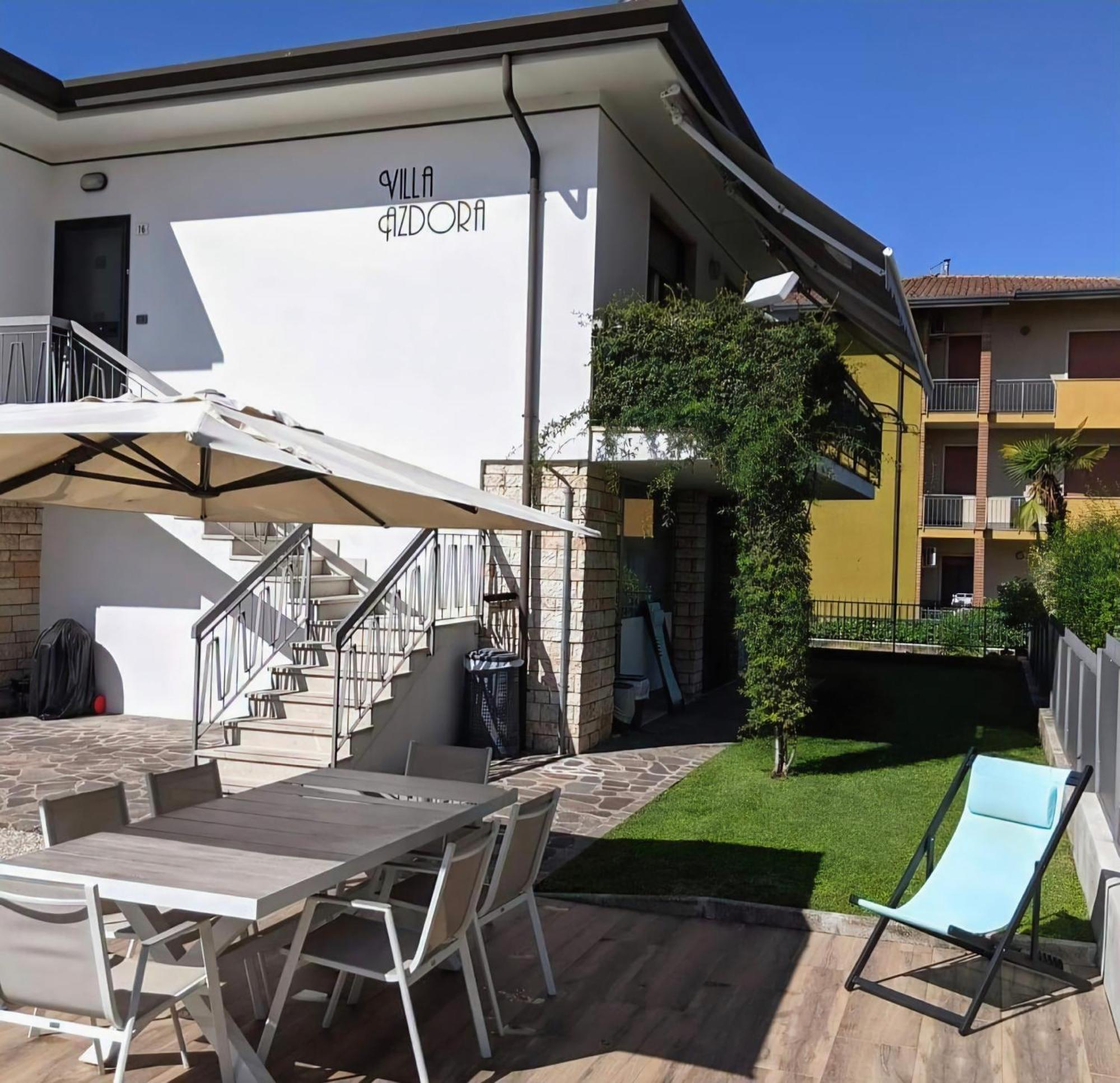 Villa Azdora 佩斯基耶拉德加达 外观 照片